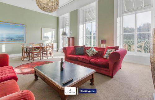 The Ritz 2 Bedroom Serviced Apartment By AltoLuxoExperience Short Lets & Serviced Accommodation With Free Wifi - Foto 19