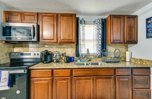 7 Mi to Busch Gardens Tampa Gem with Yard! - Foto 9