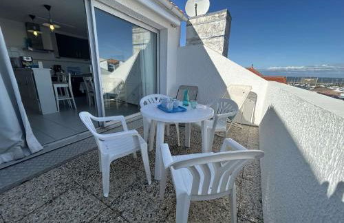 Appartement 2 pièces avec balcon et parking privé - FR-1-224B-71 - Foto 1