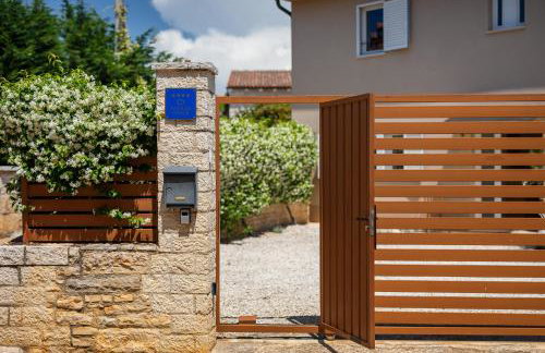 Villa Vin - Pool, ruhig, strandnah, Klimaanlage, Außenküche, Meeresnähe, Gästebetreuer - Foto 18