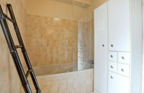 Pet Friendly Home In Omonville-La-Rogue - Foto 23