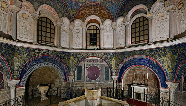 O Batistério Neoniano em Ravena