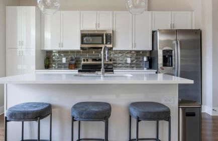 Landing Stylish 1BD Pool Clubhouse - Photo 35