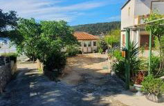 Apartments Ivi - Photo 5