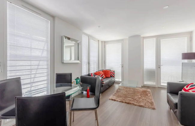 Modern 2BD Flat With a Balcony - Wandsworth - Foto 15