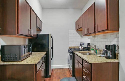 Modern and Minimalist Studio Apartment - Bstone 105 and 108 rep - Photo 10