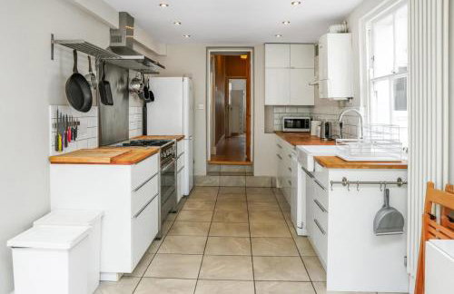 Cosy 3BR with Garden in Herne Hill, Zone 2 - Foto 13