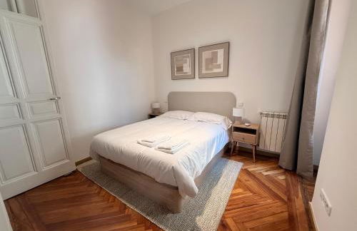 Modern Comfort in Madrid 2BR Gem - Photo 15
