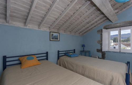 Casa dos Platanos-Family Home - Photo 24