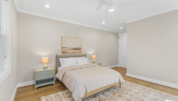 East Lake Home - Photo 4, Room