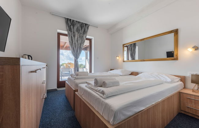 Aparthotel Plat - Foto 15