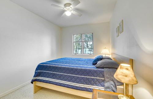 Lake Champlain Retreat with Grill, Fire Pit! - Foto 15