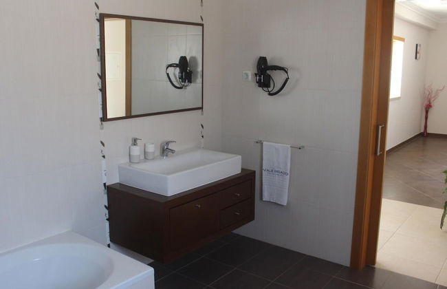 Villa With Private Wellness and Pool - Foto 16