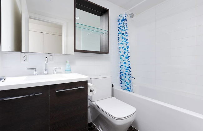 Modern Bright Townhome in Richmond - Photo 23