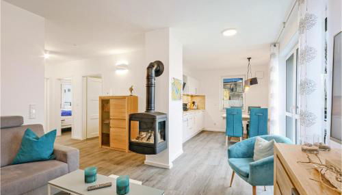 Amazing Apartment In Rechlin - Photo 2