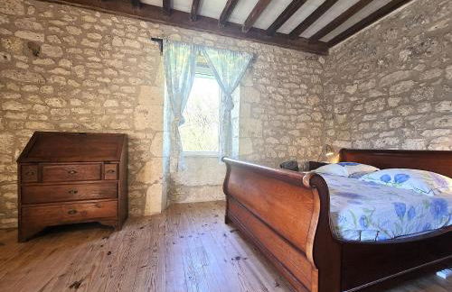 Magnifique ferme rénovée et sa piscine écologique - 15 personnes - 7 chambres - Foto 18