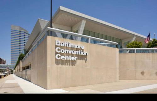 Lux Penthouse Skyline, Views Gym , Free Parking & Wifi - Photo 39