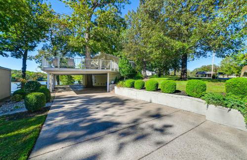 Spacious Kentucky Lake Escape with Dock and Views - Foto 42