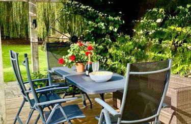 Totally Private, idyllic House with hot tub in an acre of private gardens - Foto 38