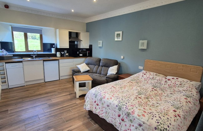 Padley Farm - Photo 63