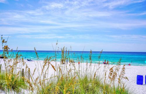 Two Homes, Private Pool, Game Room & Steps to the Beach - Foto 53