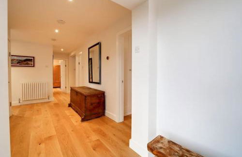 Rivermead Beach House -Modern beach house with indoor pool - Foto 48