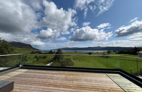 Luxurious, Unique & Elegant Cottage with Hot Tub - Foto 11