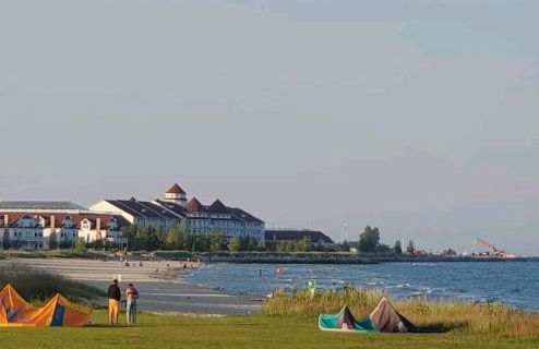 Beachside Condo w Stunning Lake Views - Foto 71