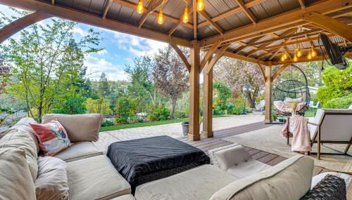 Work and Relax! Updated Walnut Creek Home with Office - Foto 1