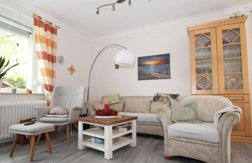 Bungalow in Berumbur Nahe Norddeich Strand - Foto 4