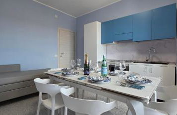 DANIEL SUPERIOR APARTMENTS - Tropea City Center - 250m from the Train Station - Foto 44