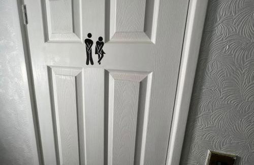 Spacious & comfy Home- very close to NEC Birmingham ,HS2 & Airport- Perfect for contractors & groups- free parking & Fast WiFi - Foto 27