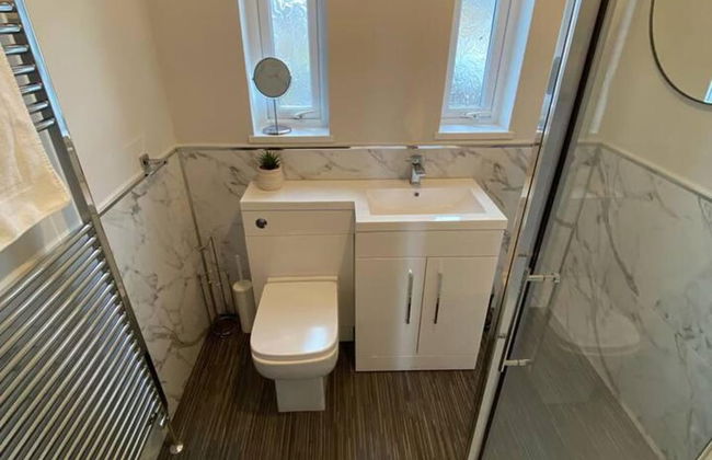 Flat - Sleeps 4 - Pet Friendly - Parking - Foto 10