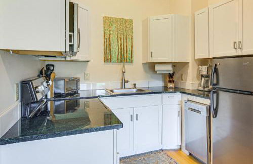 Romantic, Secluded Vermont Getaway with Hot Tub - Foto 11