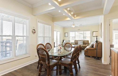 Oceanview 4BR/4BA Condo, Steps to Beach/Pool - Foto 19