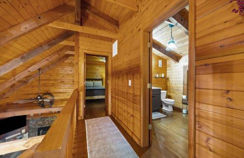 Cozy Maggie Valley Hot tub cabin - Foto 20
