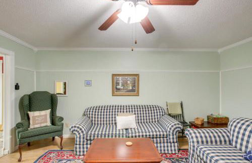 Walk to Nauvoo Temple Remodeled Family Apartment - Foto 6