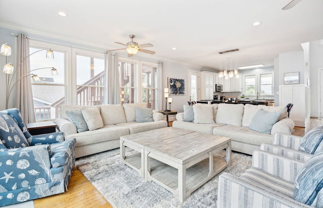 Oceanfront w Pool Panoramic Deck Views 5bdr Folly Ocean Breeze by Avantstay - Foto 7