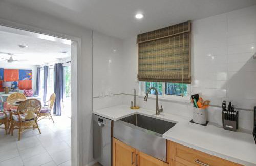 Zen 2BR home 10 min from Siesta Key - Palm Garden - Foto 44