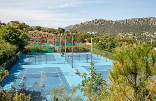 Appartement 4/5 personnes vue mer piscine et montagne Cap Estérel Pierre et Vacance nature et sport - Foto 59