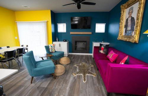 Retro Rose Retreat-Rose District - Foto 24