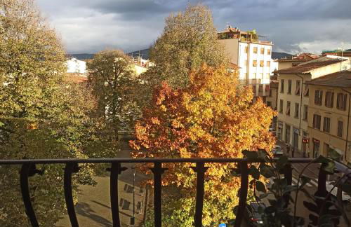 Florence castle apartment 2 bedrooms, 2 bathrooms - Photo 46