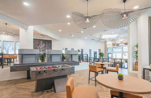 Spacious Family Escape , Sport Court, Game Room & King Bed - H2162 - Foto 55