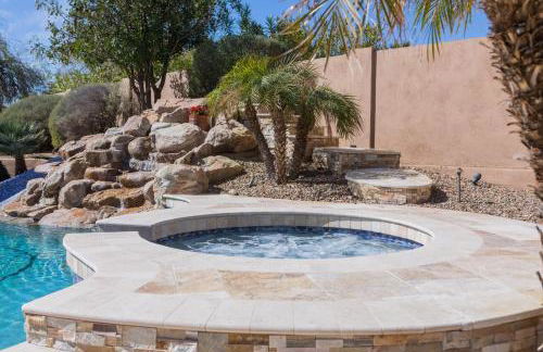 Desert Paradise Pool Spa Pickleball Putt Green - Foto 55