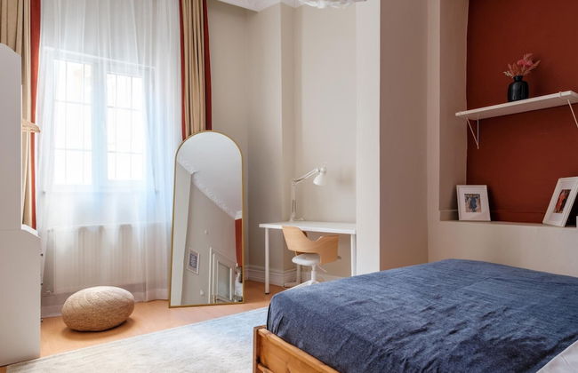 Chic Modern Flat w Balcony 5 min to Taksim - Foto 19