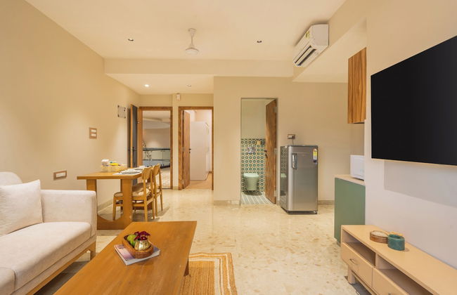 ELIVAAS Kamerios Verano 1 BHK with Pool - Photo 23