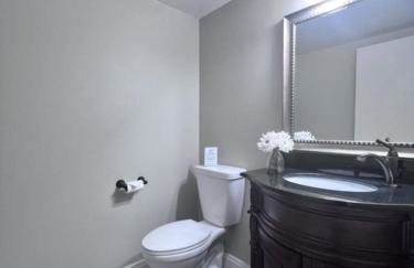Luxurious 2 Bedroom Condo Shortest Walk To Disney - Foto 6