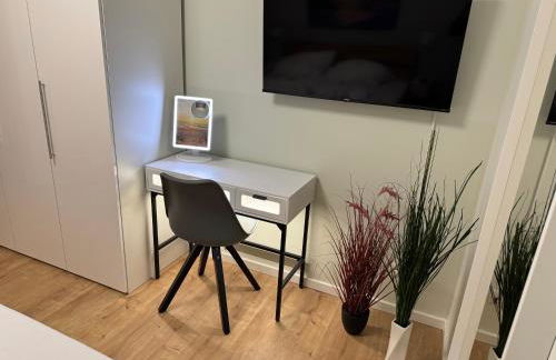 8 Personen Ferienhaus ,,Seegelblick" am Goitzschesee, erste Reihe am Strand mit Sauna, Whirlpool, Kamin, Wallbox & SUP - Foto 33