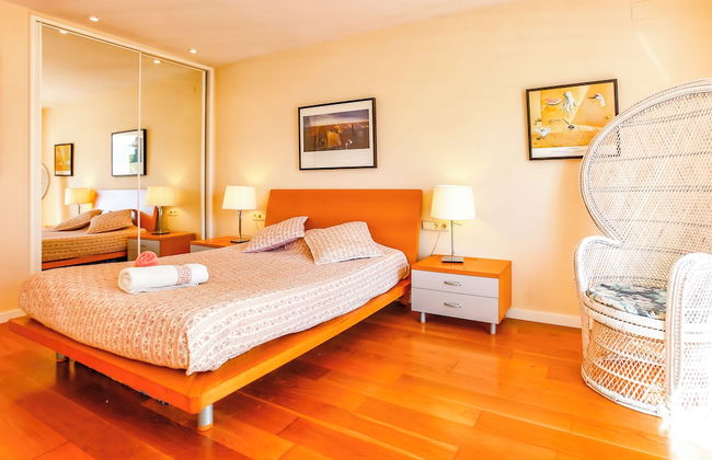 Just 10 Minutes From Sitges, House With Private Garden and Pool- - Foto 14