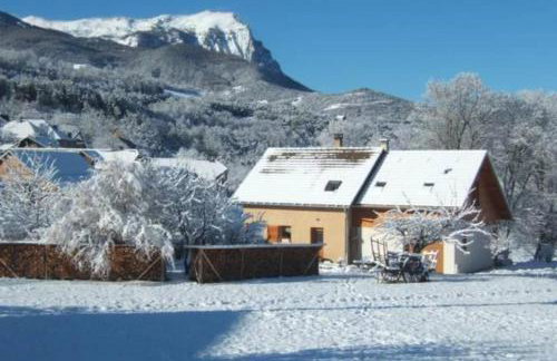 Vue sur embrun lac de serre-ponçon - Foto 2